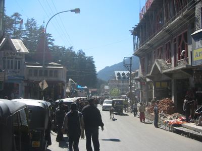 downtown manali